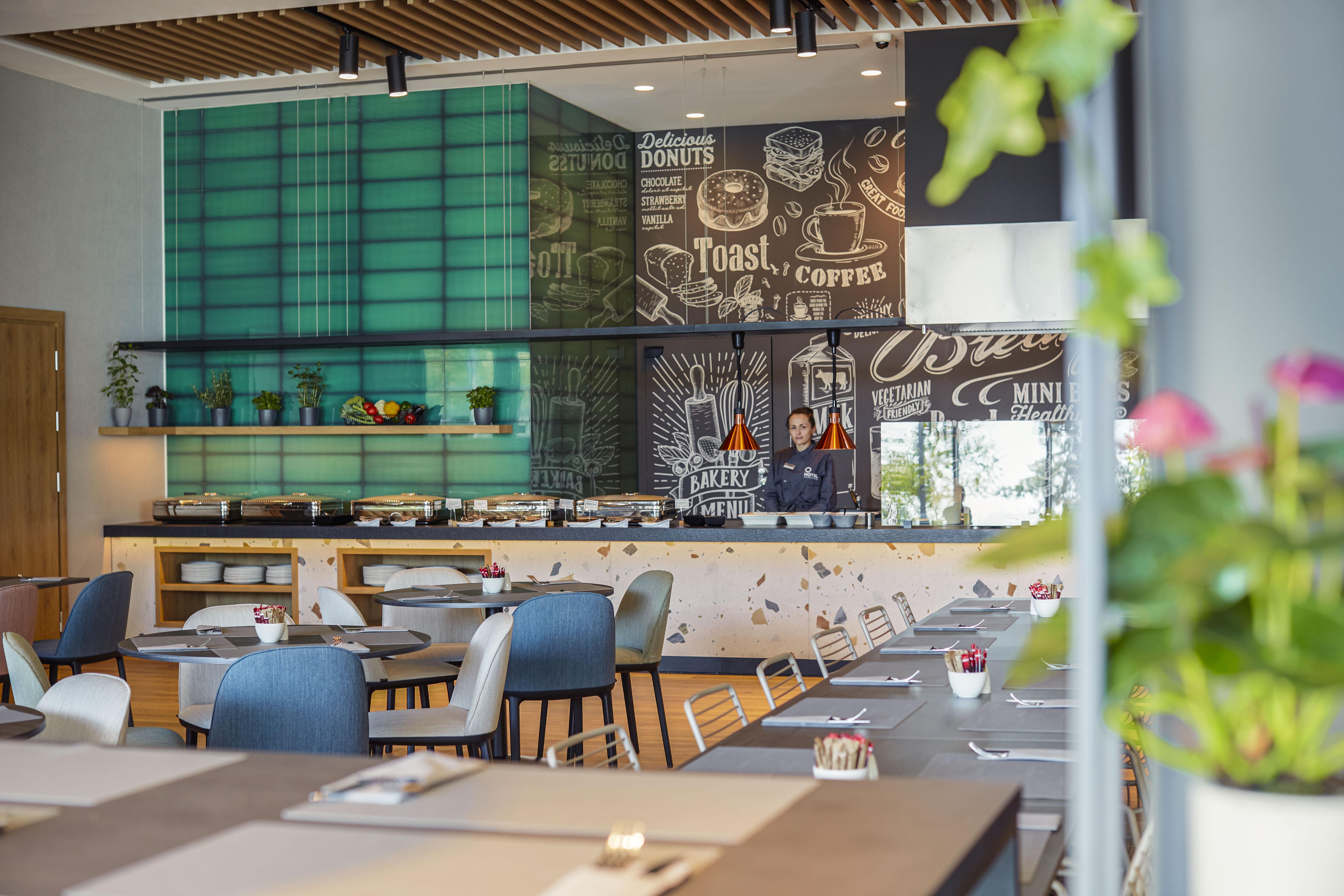 Q Hotel Plus Wroclaw Bielany Bielany Wrocławskie Exteriér fotografie